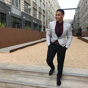 Meet your Posher, Edwin